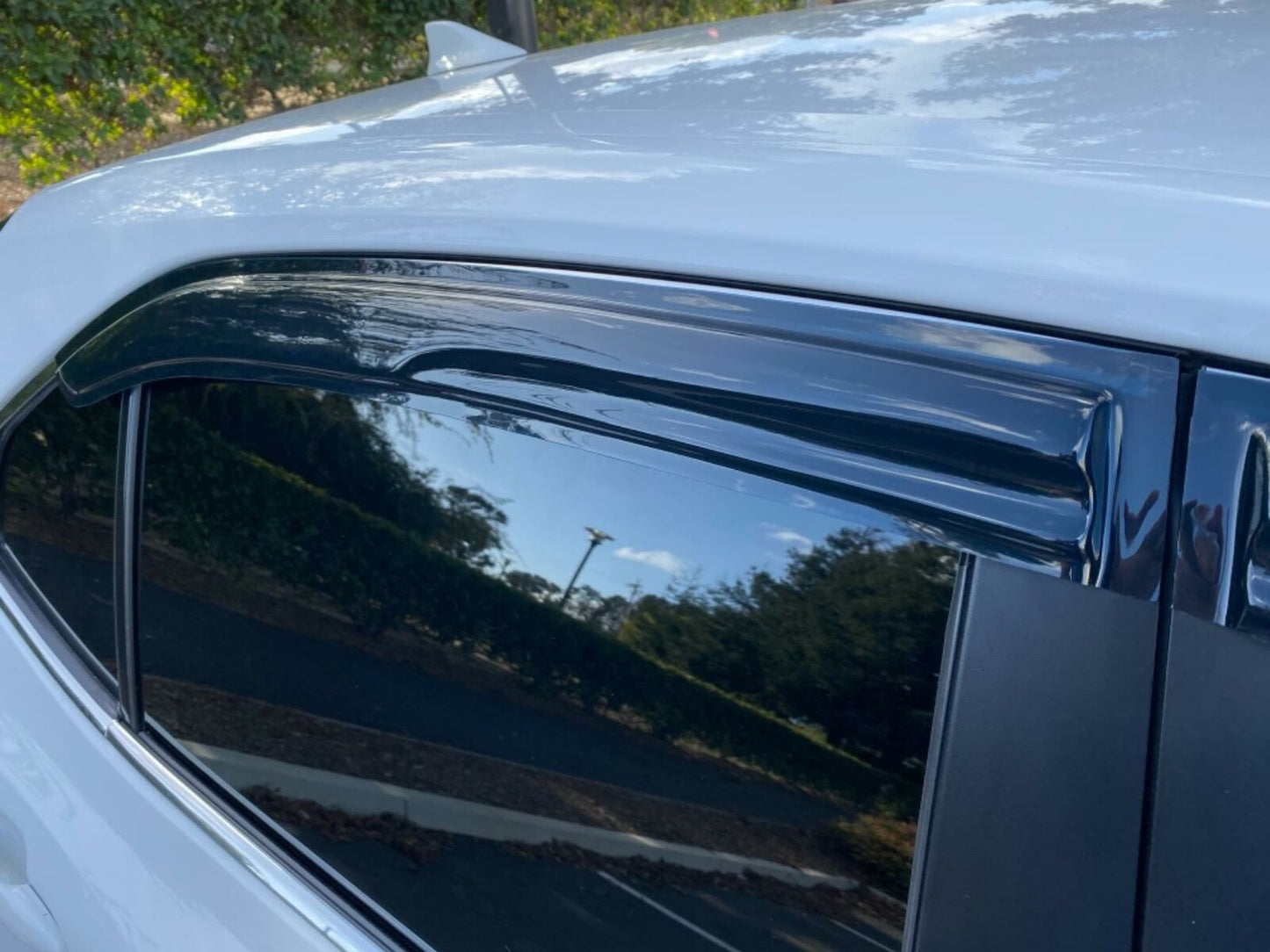 DrivegoPlus FOR 2018-2023 TOYOTA CAMRY CLIP-ON BLACK TRIM WINDOW VISOR RAIN GUARD DEFLECTOR